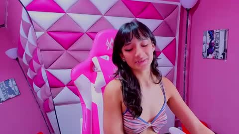 dani_dream online show from October 6, 2:35 pm