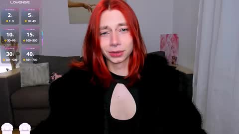 Snapshot of dani_mur chatting on February 20, 4:58 pm Daniel online show from February 20, 4:58 pm