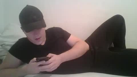 daniel4567890new online show from January 1, 7:32 pm