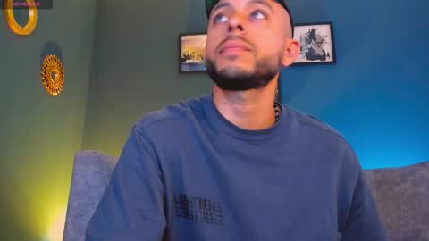 daniel_kingxxx online show from March 28, 2:07 pm