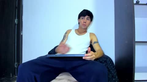 Daniel online show from April 20, 11:57 am