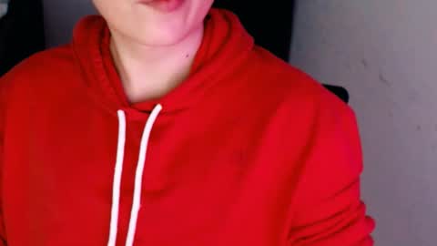 Snapshot of daniel_ruis16 chatting on December 6, 4:12 pm daniel_ruis16 online show from December 6, 4:12 pm