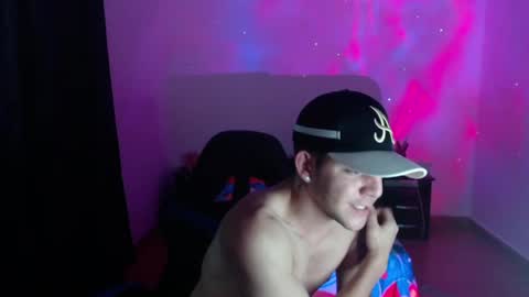 Snapshot of daniel_vargas5 chatting on March 12, 2:41 am Daniel online show from March 12, 2:41 am