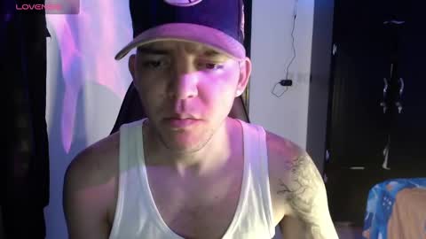 Snapshot of daniel_vargas5 chatting on January 6, 9:19 am Daniel online show from January 6, 9:19 am