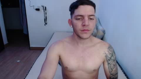 Snapshot of daniel_vargas5 chatting on December 28, 3:26 am Daniel online show from December 28, 3:26 am