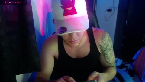 Snapshot of daniel_vargas5 chatting on January 24, 9:28 am Daniel online show from January 24, 9:28 am