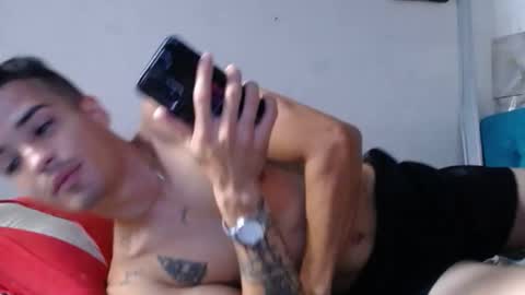 daniel_velez26 online show from November 27, 6:48 pm