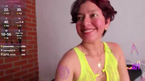 Snapshot of daniela_giraldo88 chatting on March 3, 6:03 pm Daniela online show from March 3, 6:03 pm