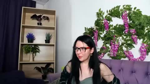 danielabliss online show from February 19, 10:12 am