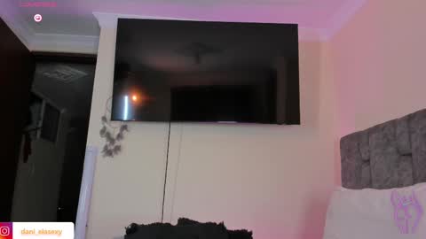Snapshot of danielasexya chatting on March 1, 1:00 am danielasexya online show from March 1, 1:00 am