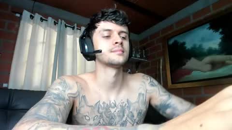 Snapshot of daniele_bunny chatting on February 12, 5:26 pm Daniele Bunny online show from February 12, 5:26 pm