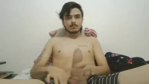 Snapshot of danielhot17 chatting on February 4, 1:02 am DANIEL online show from February 4, 1:02 am