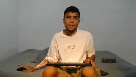 danielitopapii online show from February 6, 3:37 am