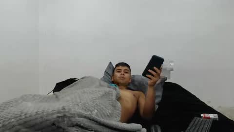 danielitopapii online show from February 8, 1:44 pm