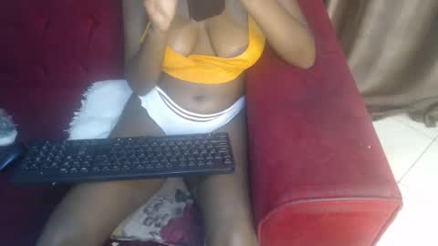 daniellatinax online show from October 8, 4:57 pm