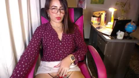 Angie online show from April 30, 7:08 pm