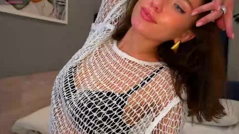 Danielle online show from December 4, 9:36 pm