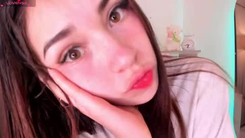 Danielle Rose online show from October 1, 10:19 pm