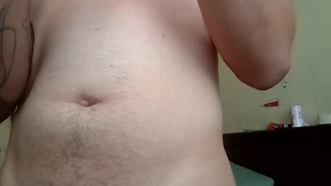 daniellucia099962455 online show from August 4, 7:32 pm