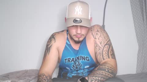 Snapshot of danielmilan chatting on January 18, 9:02 pm THE BIG BOSS online show from January 18, 9:02 pm