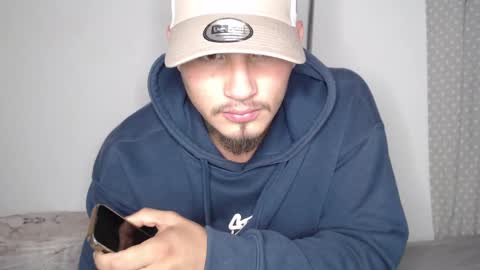 Snapshot of danielmilan chatting on January 27, 8:29 am THE BIG BOSS online show from January 27, 8:29 am