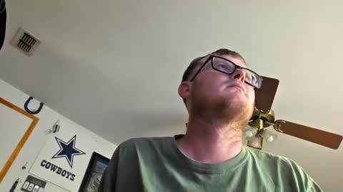 Daniel    y. online show from September 10, 10:00 pm