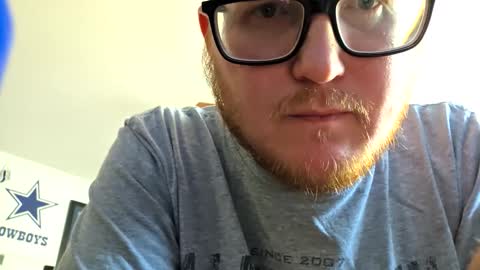 Daniel    y. online show from November 3, 8:10 pm