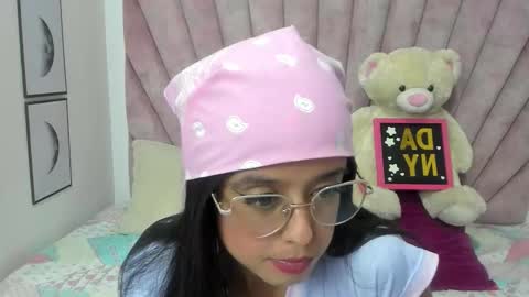 DaniiBelluci  online show from November 23, 5:05 am