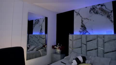 Dani Phonenix online show from September 13, 7:38 pm