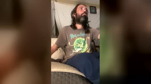 ZyRaMaxx online show from December 17, 8:43 am