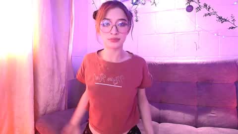 danita_veelz online show from December 1, 8:11 pm