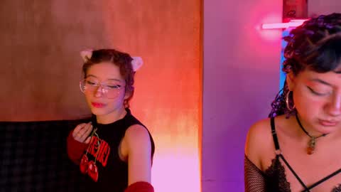 danita_veelz online show from May 9, 1:22 am