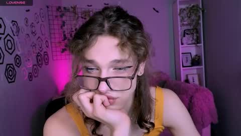 dann foxy online show from November 2, 9:04 pm