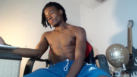 dann_hill_1 online show from January 28, 10:23 pm