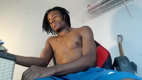 dann_hill_1 online show from January 30, 8:21 pm