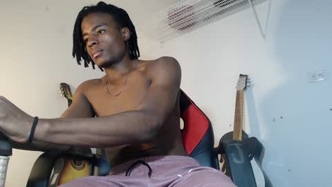 dann_hill_1 online show from January 27, 5:37 pm