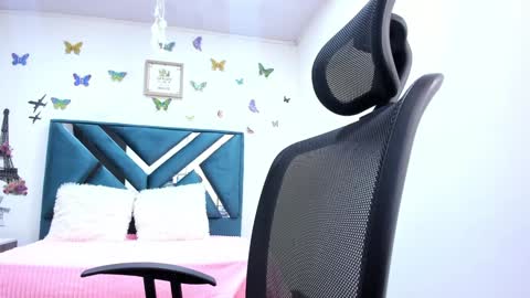 Snapshot of danna_martinezz chatting on January 9, 6:27 am Danna martinezz online show from January 9, 6:27 am