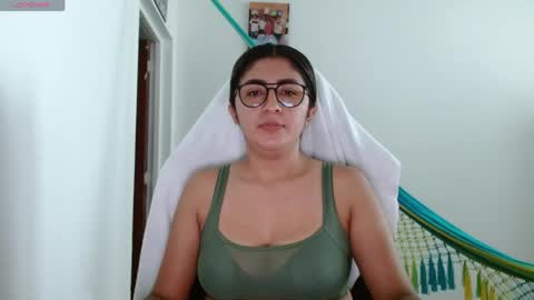 Danna online show from March 21, 8:57 pm