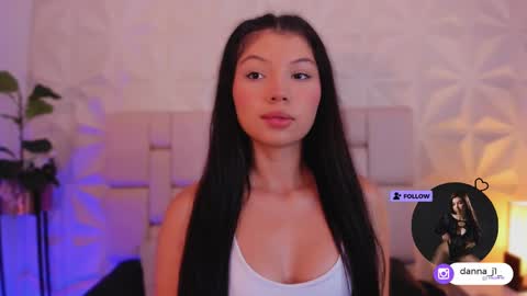 Snapshot of dannajhonson1 chatting on March 8, 7:20 pm Danna online show from March 8, 7:20 pm