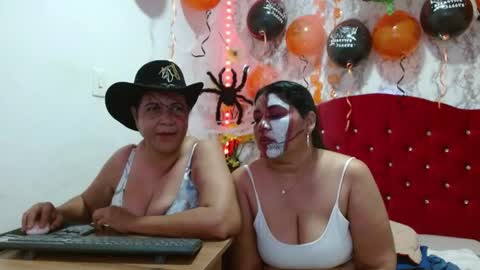 dannalanegra2 online show from October 30, 7:47 pm