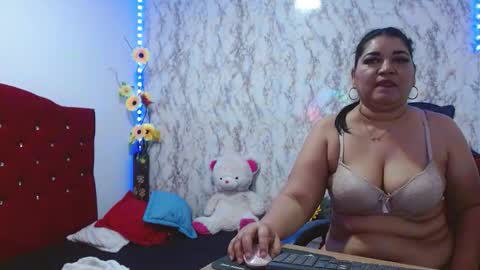 dannalanegra2 online show from November 23, 7:23 pm