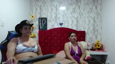 dannalanegra2 online show from November 16, 6:21 pm