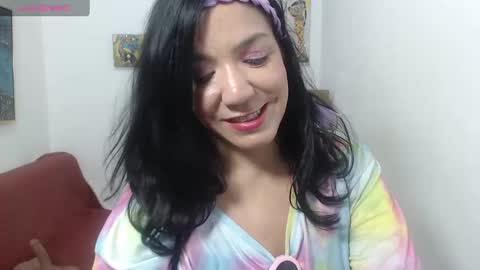 Danna online show from October 16, 1:00 pm