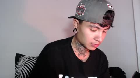 Snapshot of dannteftm chatting on March 6, 2:41 am DANNTE online show from March 6, 2:41 am