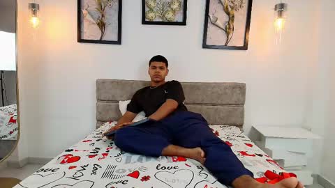 Snapshot of dannysamm chatting on September 26, 11:51 am dannysamm online show from September 26, 11:51 am