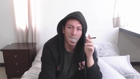 Snapshot of danruiz33 chatting on January 13, 3:15 pm Dan online show from January 13, 3:15 pm