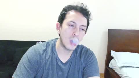 Snapshot of danruiz33 chatting on February 4, 2:28 am Dan online show from February 4, 2:28 am