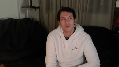 Snapshot of danruiz33 chatting on January 5, 11:55 pm Dan online show from January 5, 11:55 pm