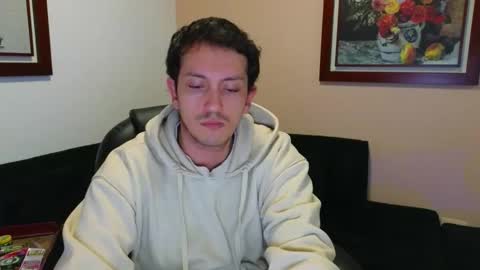 Snapshot of danruiz33 chatting on September 11, 2:46 am Dan online show from September 11, 2:46 am