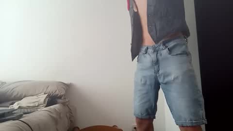 Snapshot of dante_dm chatting on October 14, 2:42 pm DANTE DI MARCO online show from October 14, 2:42 pm